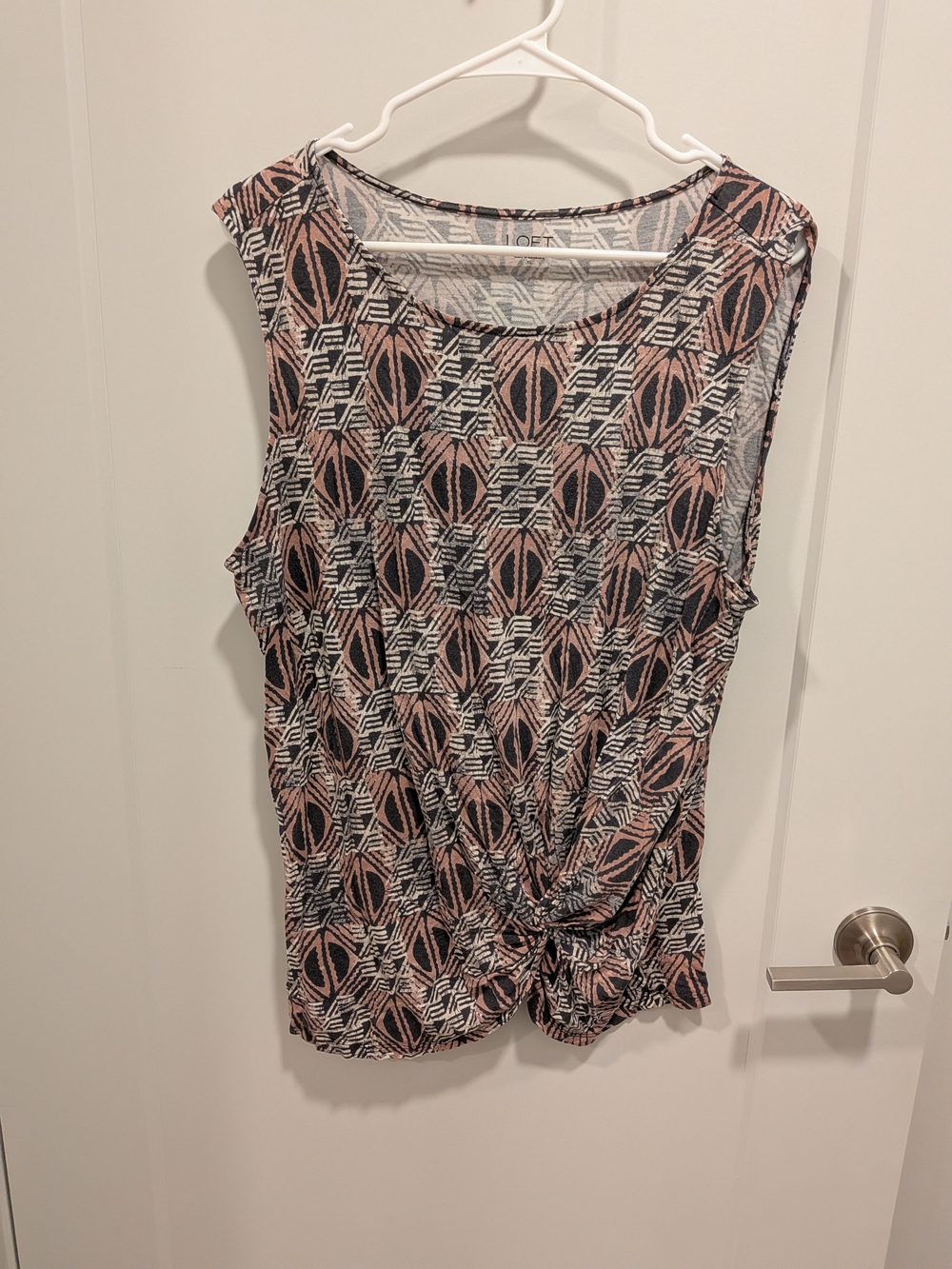 LOFT Pink & Black Geometric Twist-Front Tank